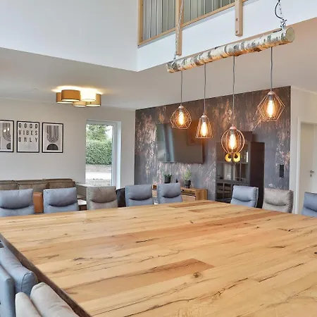 Heidetraum, 20 Gaeste, Sauna, Pool Villa