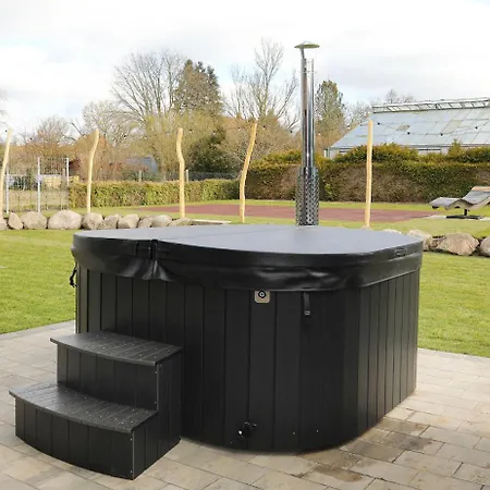 Heidetraum, 20 Gaeste, Sauna, Pool * Dorfmark