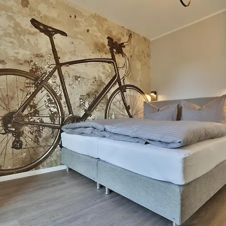 Villa Heidetraum, 20 Gaeste, Sauna, Pool *