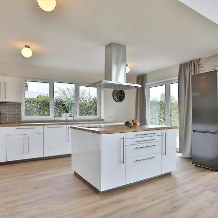 Heidetraum, 20 Gaeste, Sauna, Pool Villa