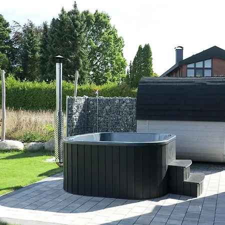 Villa Heidetraum, 20 Gaeste, Sauna, Pool *