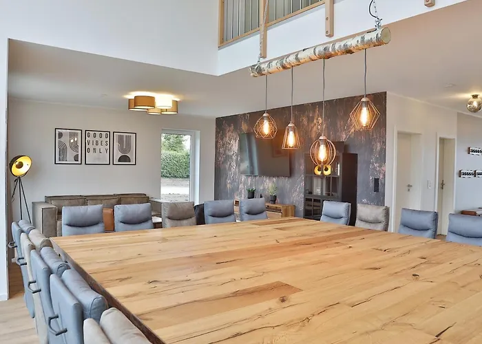 Heidetraum, 20 Gaeste, Sauna, Pool Villa