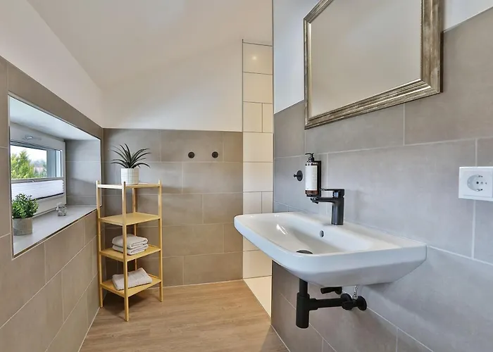 Villa Heidetraum, 20 Gaeste, Sauna, Pool